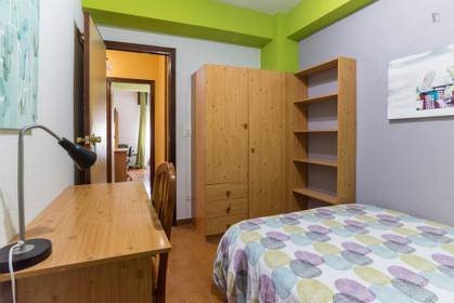 Cheap private room in alcala-de-henares