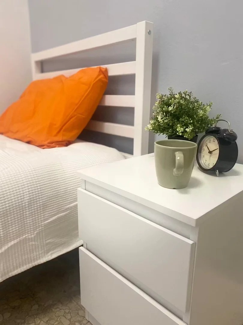 Komfortables und geräumiges Studentenzimmer in 