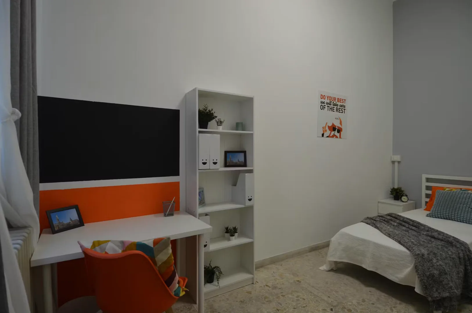 Studentenfreundliches Zimmer in  mit modernen Annehmlichkeiten