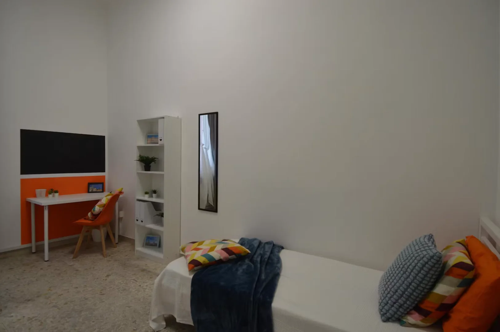 Budgetfreundliches Studentenzimmer in Campusnähe in