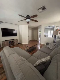 Apartamento inteiro em Jewel Tower Street, Desert Hills, imagem 1 de 10