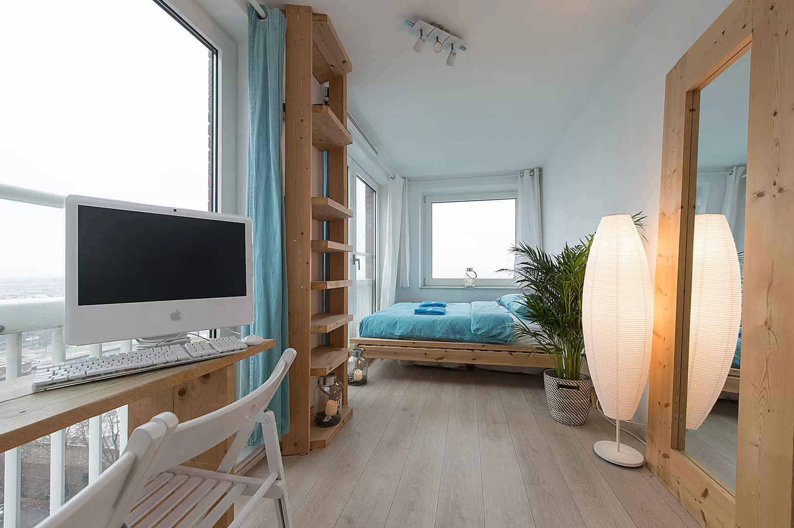 Quarto de estudante económico perto do campus em 