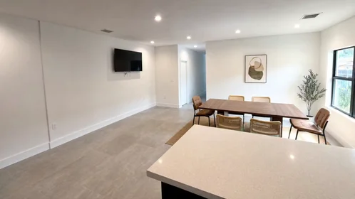 Chambre privée à Northwest 1st Terrace, Little Havana, image 8 de 10