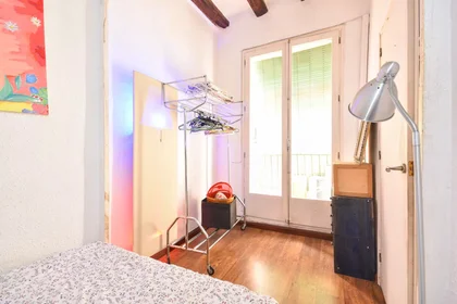 Gesamte Unterkunft in der Carrer de Sant Vicenç, El Raval, bild 10 von 10