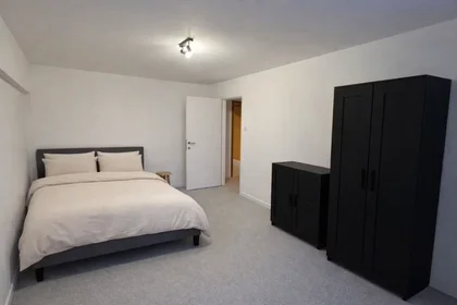 Private room at Route de Philippeville, Couillet, image 1 of 10