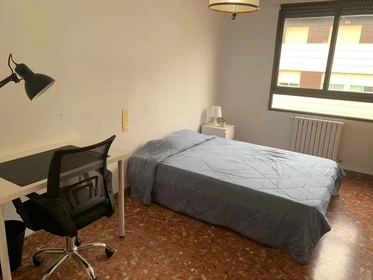 Room for rent with double bed Castellon-de-la-plana-castello-de-la-plana