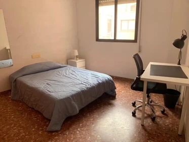 Zimmer zur Miete in einer WG in Castellon-de-la-plana-castello-de-la-plana