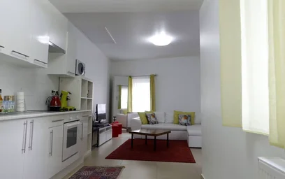 Logement entier à Rue du Moulin, image 1 de 10