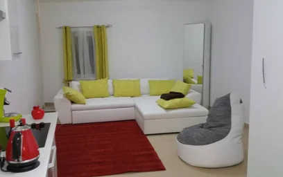 Logement entier à Rue du Moulin, image 2 de 10