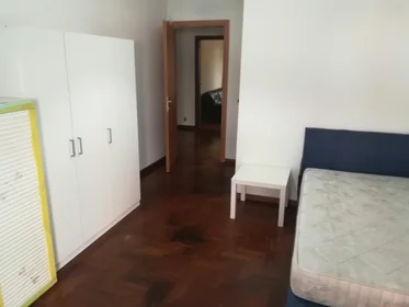 Chambre privée à Via Poggi d'Oro, Tuscolano, image 1 de 8