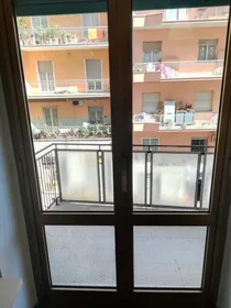 Chambre privée à Via Poggi d'Oro, Tuscolano, image 2 de 8