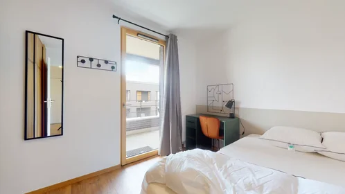 私人房间 在 Avenue de Presov, Saint-Denis, 8的图像7