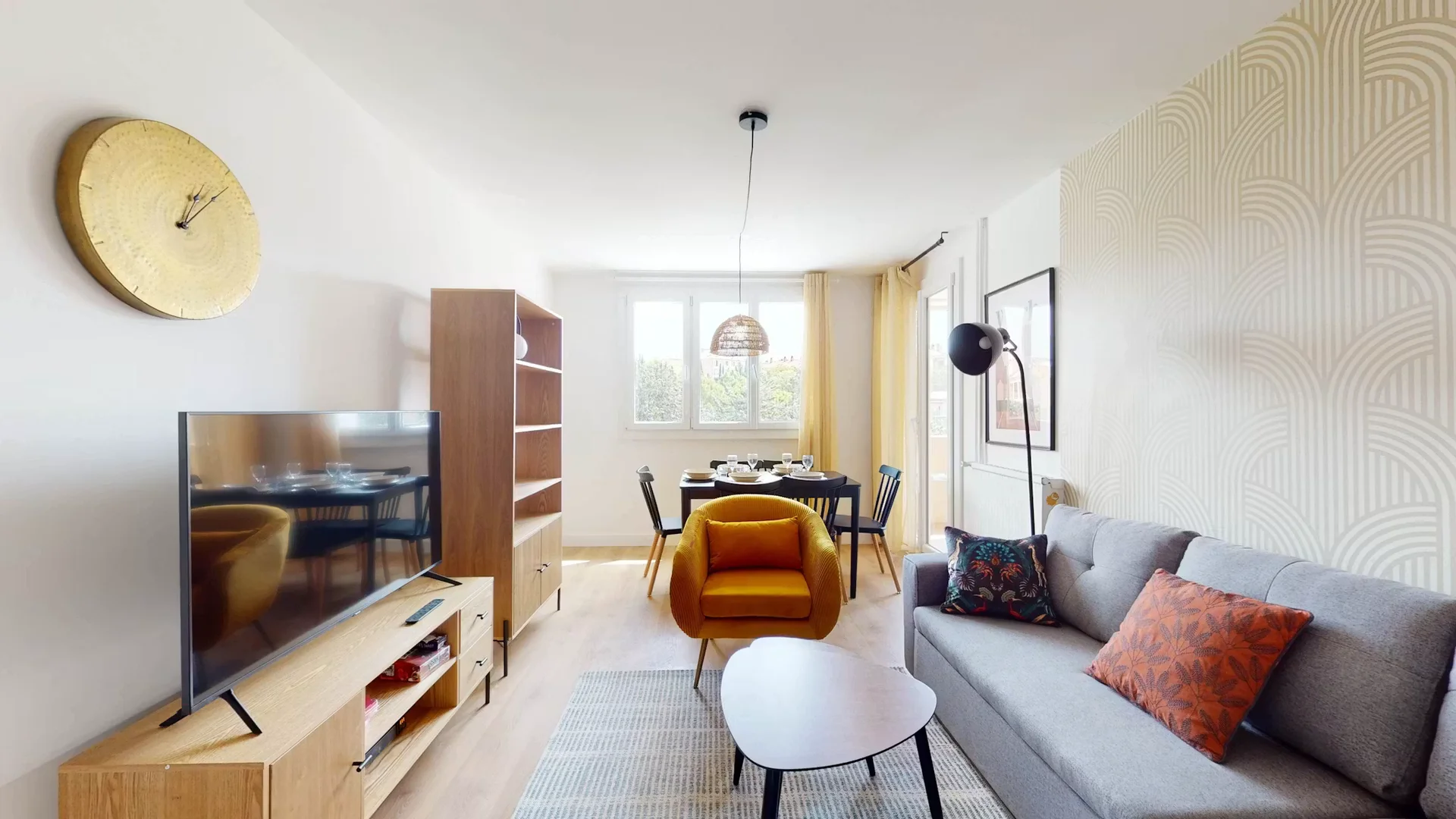 Cozy room for students available in 