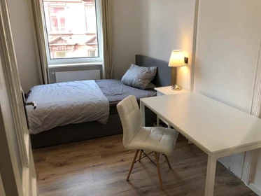 Alquiler de habitación en piso compartido en Frankfurt