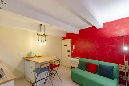 Apartamento moderno y luminoso en Genova