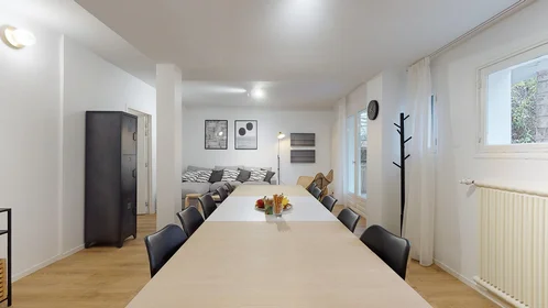 Private room in residence at 17 rue des Fossillons, image 13 of 20