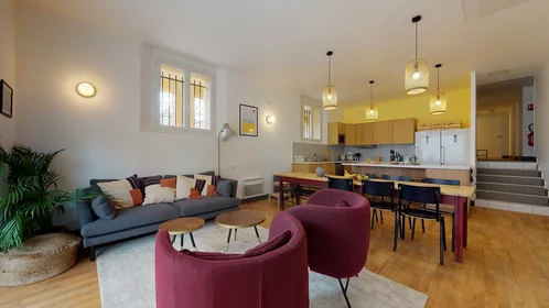 Privatzimmer im Wohnheim in der 1 rue Clinique, bild 21 von 32
