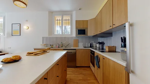Privatzimmer im Wohnheim in der 1 rue Clinique, bild 23 von 32