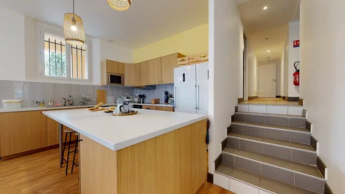 Privatzimmer im Wohnheim in der 1 rue Clinique, bild 24 von 32