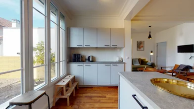 私人房间 在住宅内 在 66 rue Moslard, 17的图像10