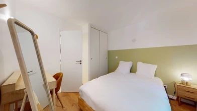 Quarto para alugar num apartamento partilhado em Paris