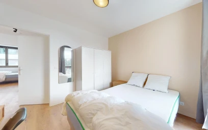 Private room in residence at 4 Rue Molière, image 2 of 18