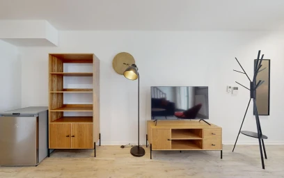 Private room in residence at 4 Rue Molière, image 9 of 18