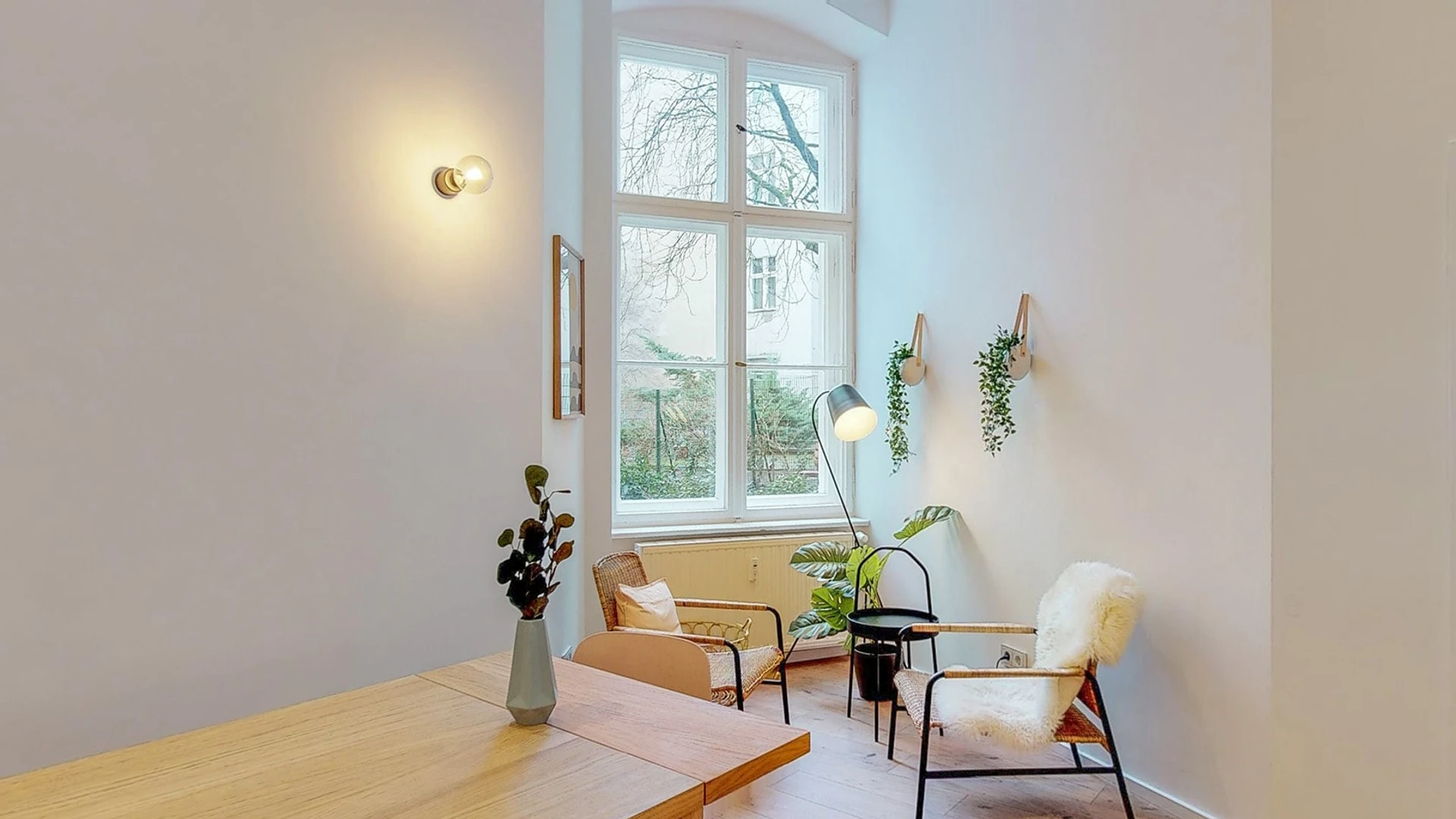 Berlin içinde aydınlık özel oda