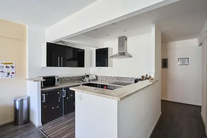 私人房间 在 1 Rue Cardinal Suhard, 51100 Reims, France, 20的图像18