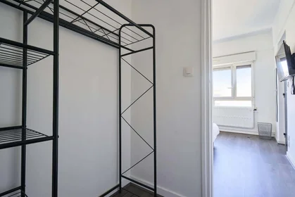 私人房间 在 1 Rue Cardinal Suhard, 51100 Reims, France, 20的图像4