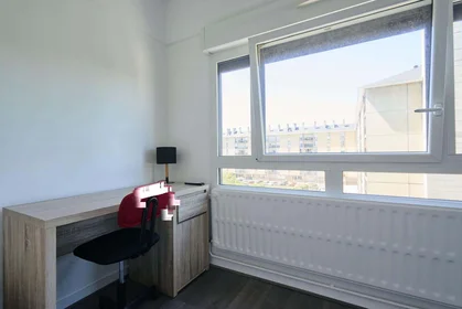 私人房间 在 1 Rue Cardinal Suhard, 51100 Reims, France, 20的图像5