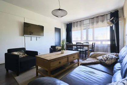 私人房间 在 1 Rue Cardinal Suhard, 51100 Reims, France, 20的图像10