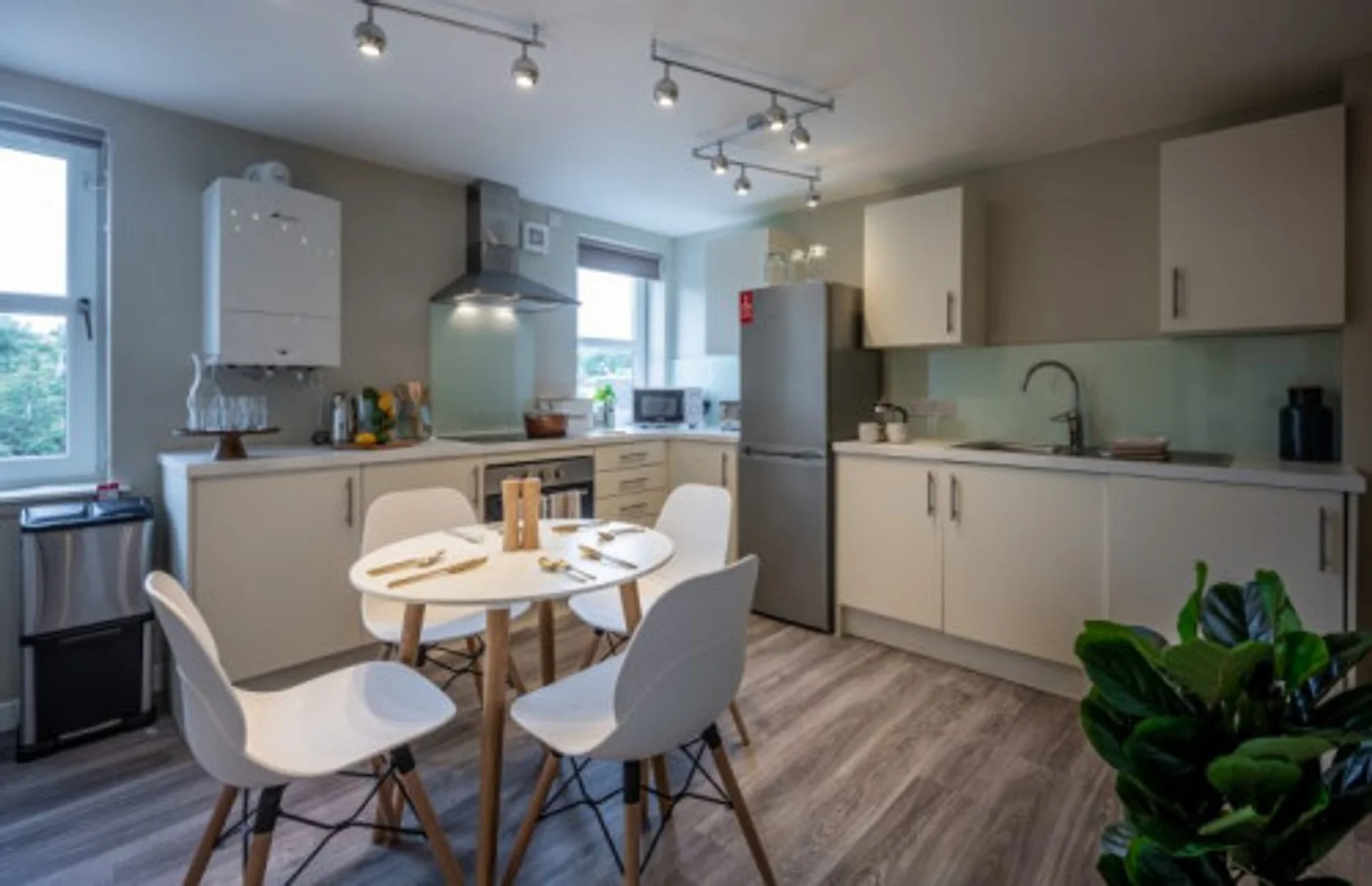 Habitación estudiantil económica con ubicación conveniente en 