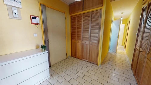 Prywatny pokój 32 Rue De La Baïsse, obraz 8 17
