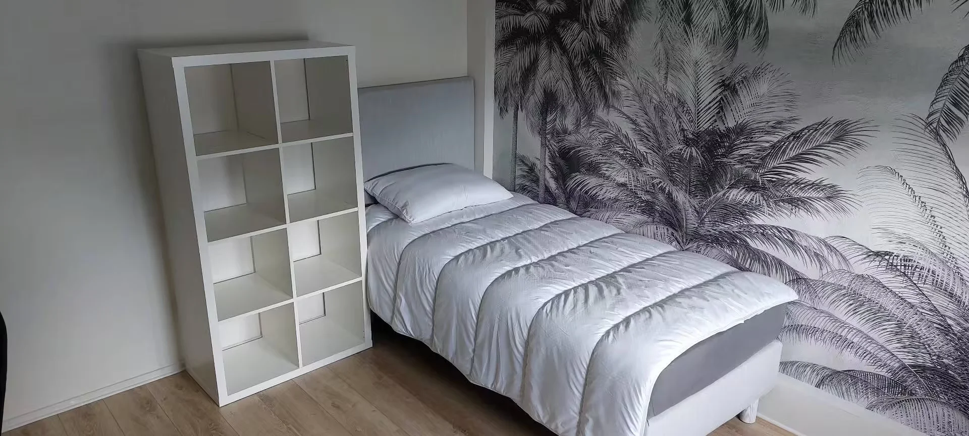 Habitación para estudiantes en  con área de estudio y facilidades compartidas