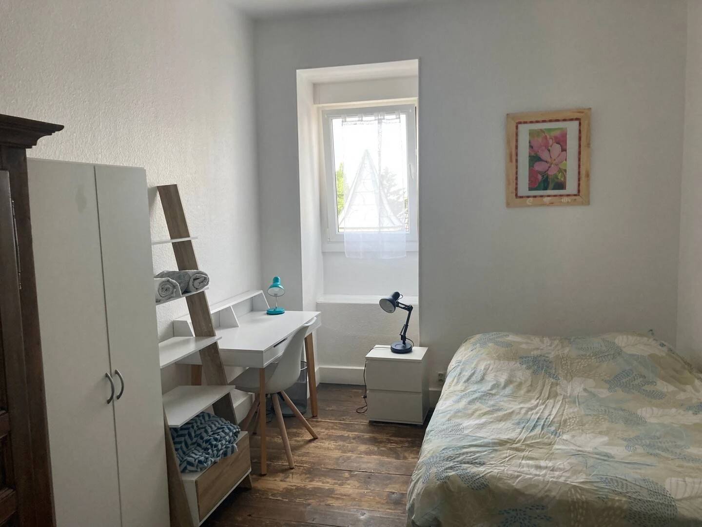 Bright private room in Colmar