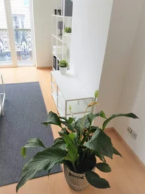 Gesamte Unterkunft in der Rue Lens, Ixelles, bild 7 von 10