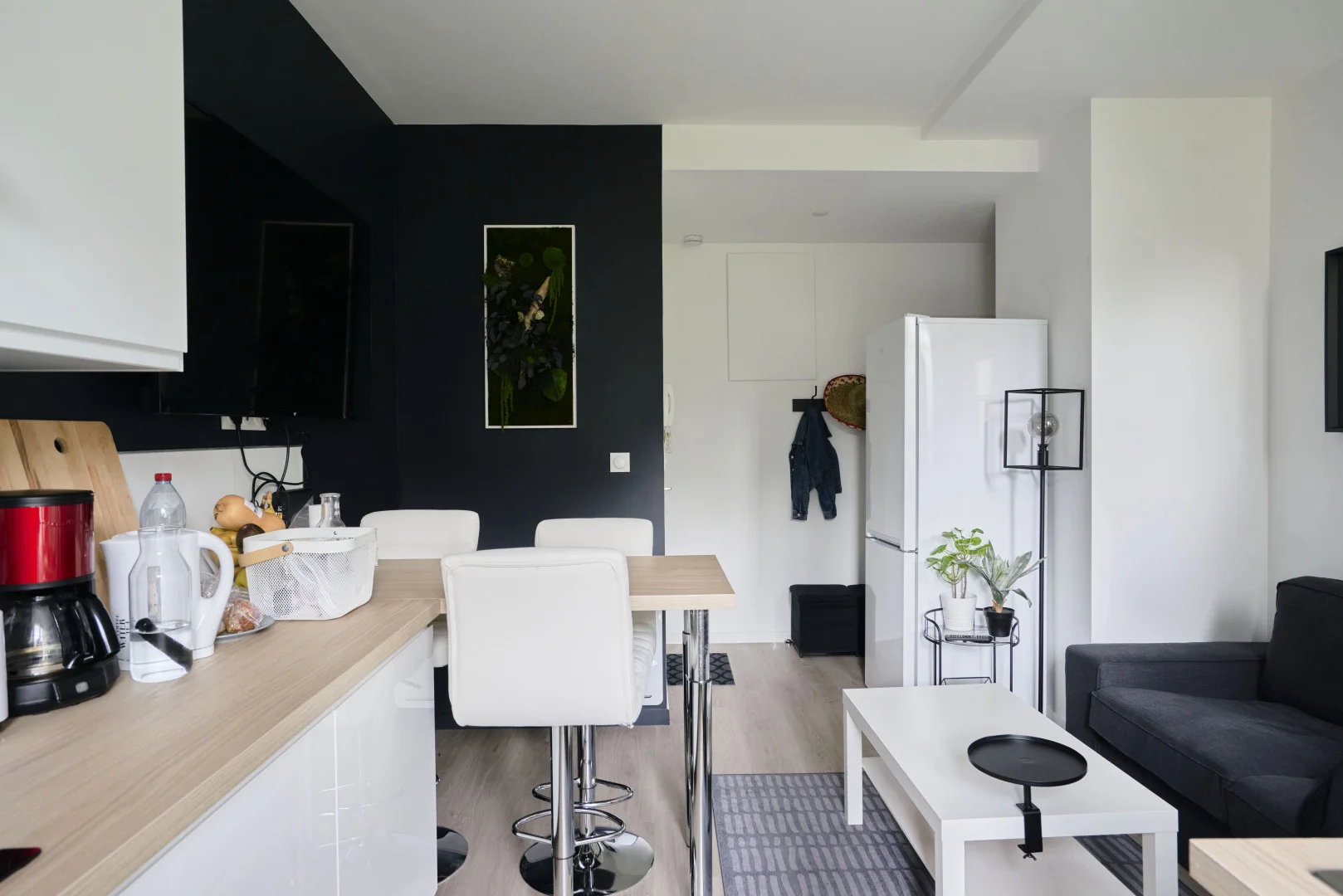 Habitación para estudiantes en  con área de estudio y facilidades compartidas