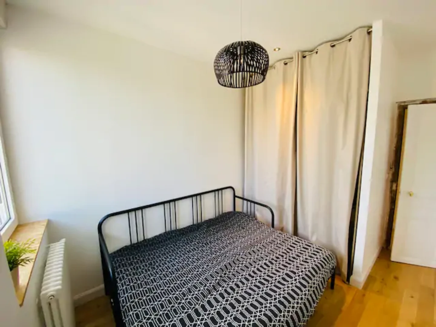 Room for rent in a shared flat in Le Mans