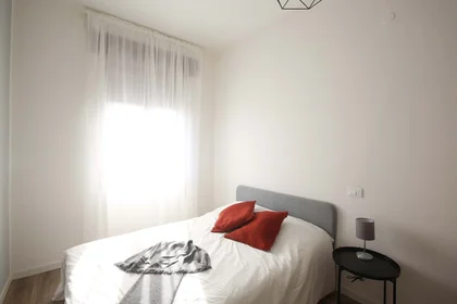 Privatzimmer in der Via Giuseppe Soli, 9, 41121 Modena MO, Italy, bild 2 von 18
