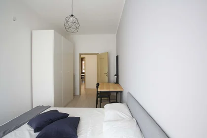 Chambre privée à Via Giuseppe Soli, 9, 41121 Modena MO, Italy, image 4 de 20