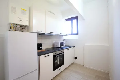 Chambre privée à Via Giuseppe Soli, 9, 41121 Modena MO, Italy, image 15 de 22