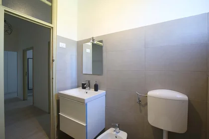 Chambre privée à Via Giuseppe Soli, 9, 41121 Modena MO, Italy, image 19 de 22