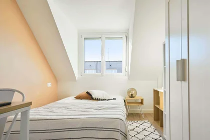 Private room at 15 Rue du Quesnoy, 59300 Valenciennes, France, image 2 of 26