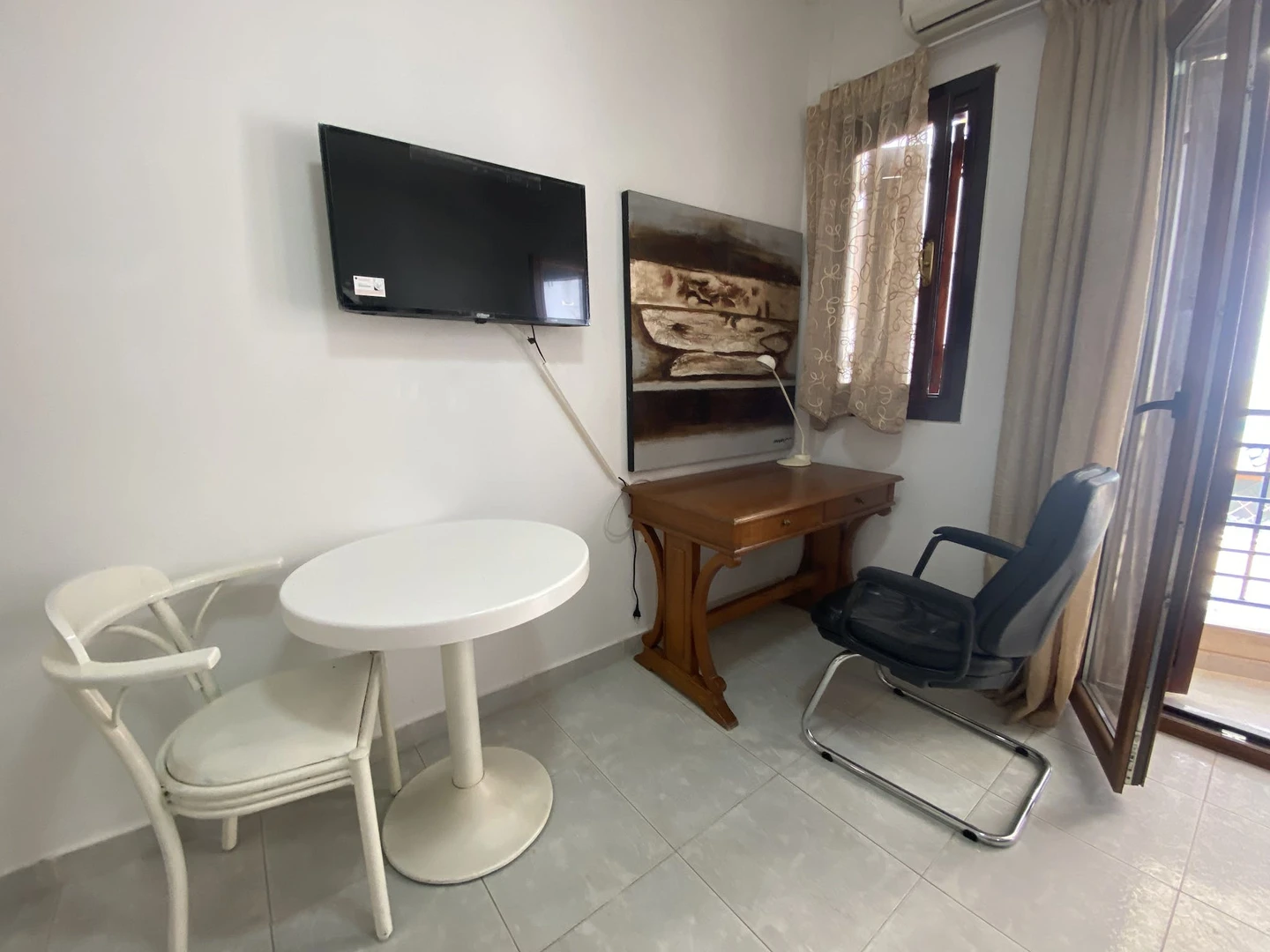 Appartement entièrement meublé à Thessalonique