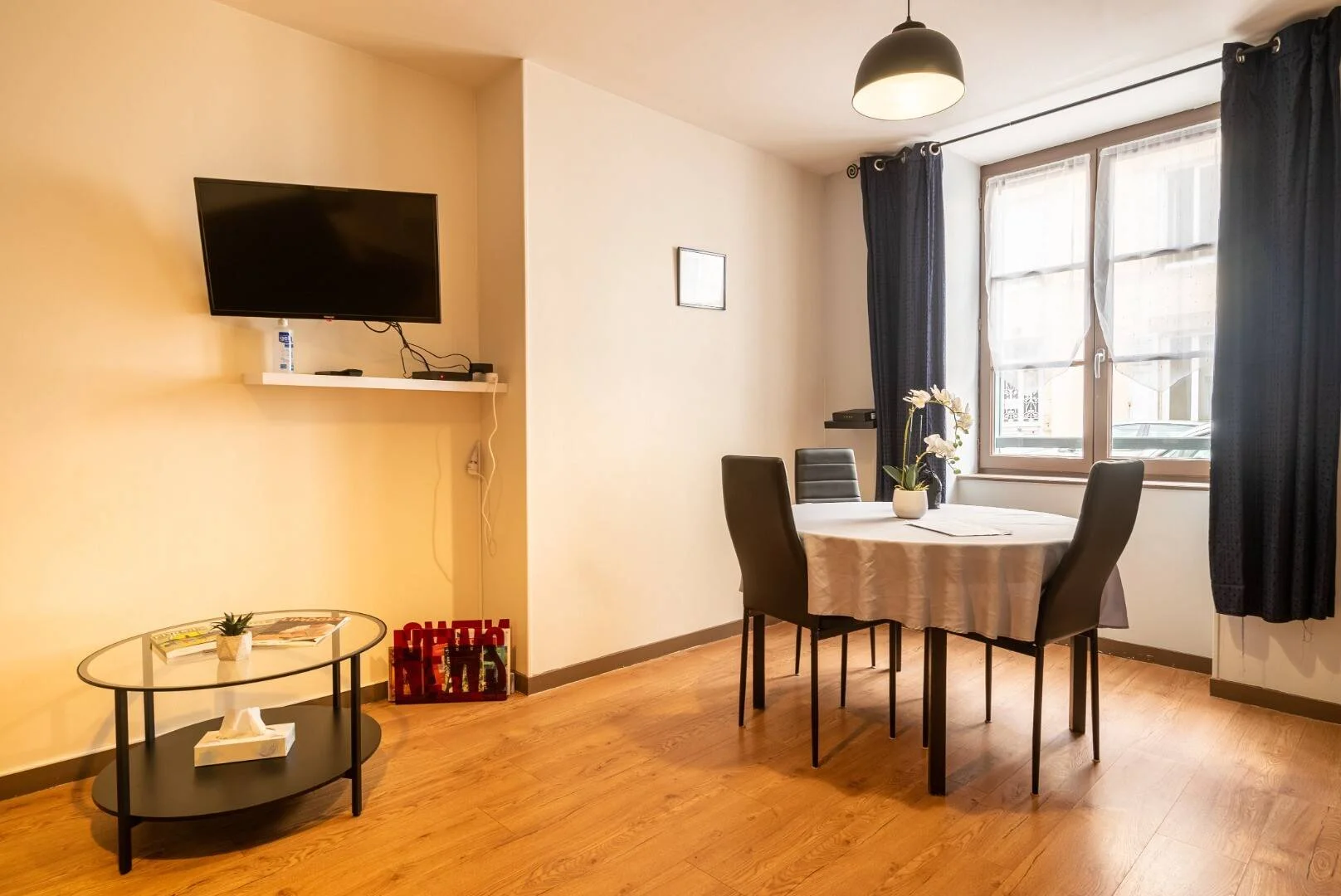 Komfortables und geräumiges Studentenzimmer in 