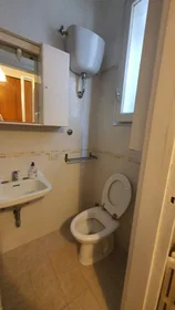 Privatzimmer in der Via Lorenzo il Magnifico, Nomentano, bild 8 von 10
