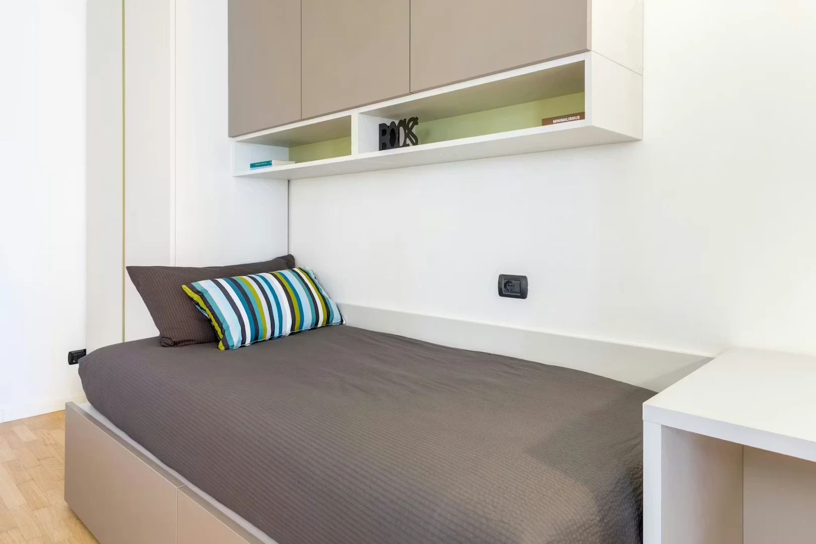 Quarto de estudante funcional perfeito para estudar em 