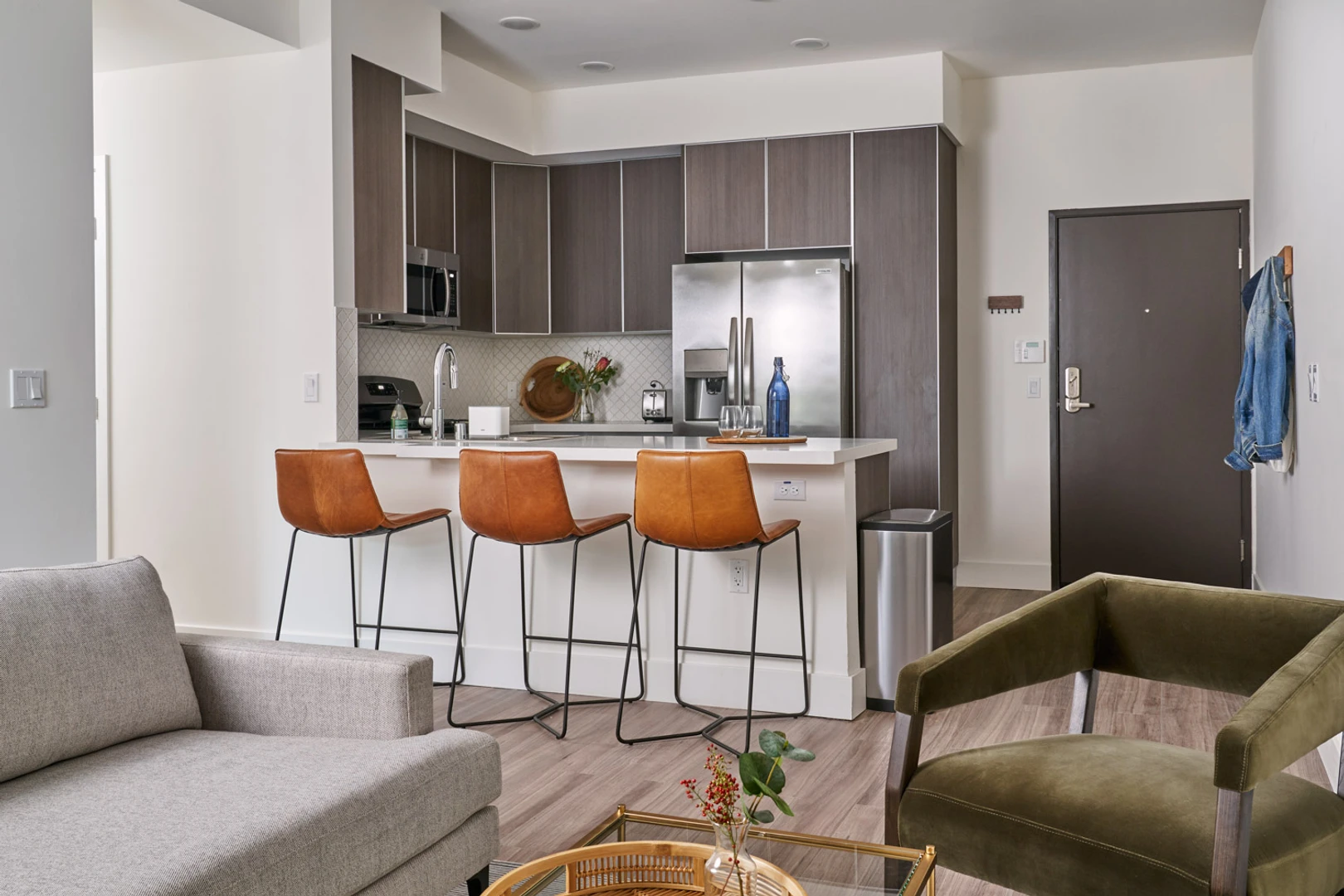 Apartamento moderno e brilhante em Hollywood