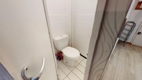 Chambre privée à 21 Rue Alfred Brinon, image 22 de 44